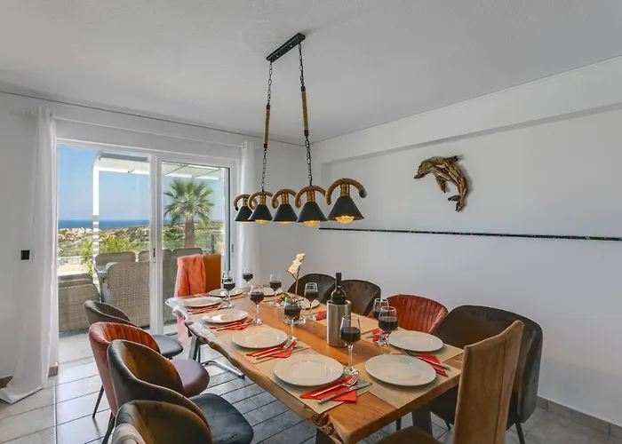 Monroe By Вилла Херсониссос