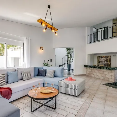 Monroe By Chersonissos