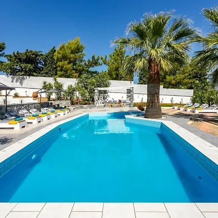 Monroe By Villa Hersonissos (Crete)