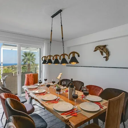 Monroe By Villa Hersonissos (Crete)